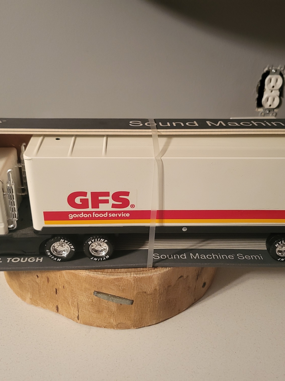 Vintage Nylint Sound Machine Semi GFS Pressed Steel Truck